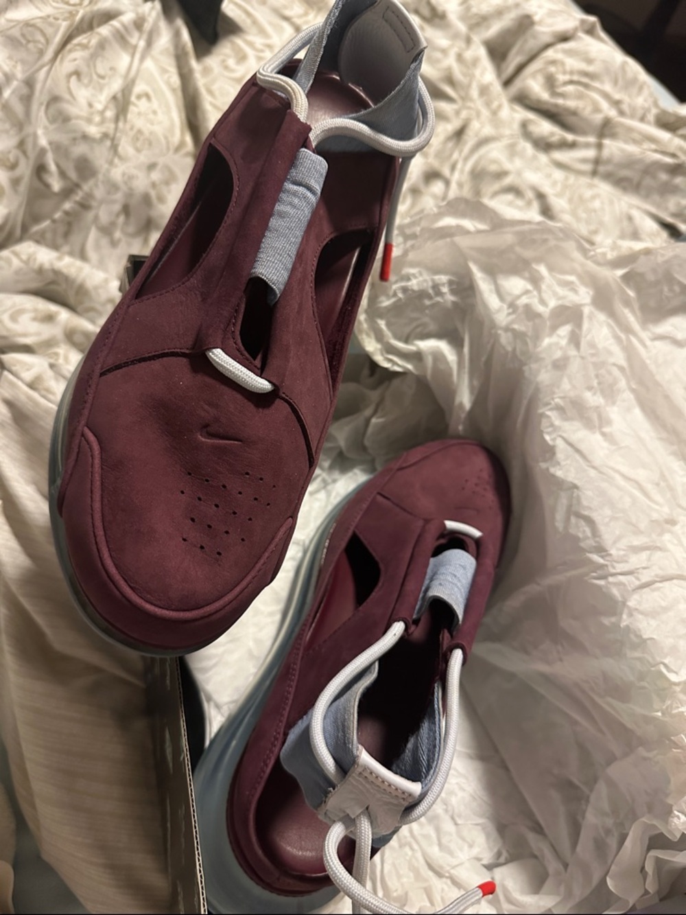 Nike Air Max FF 720 Women's Maroon and Light Gray Slip-On Sneakers